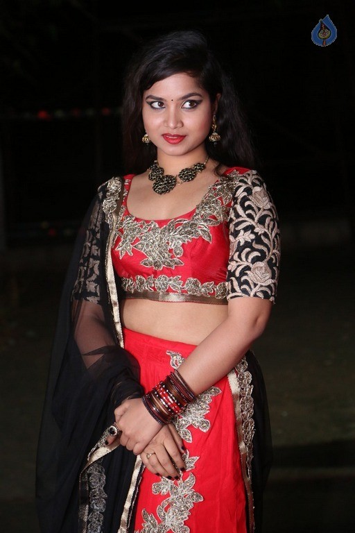 Sirisha Dasari Latest Gallery - 12 / 21 photos