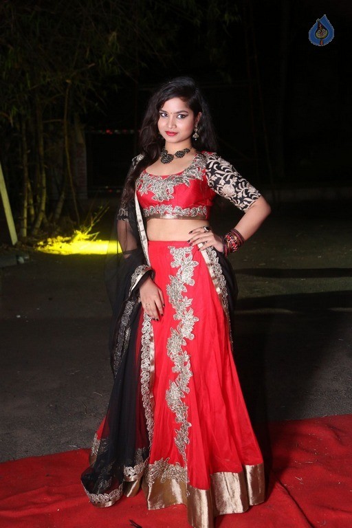 Sirisha Dasari Latest Gallery - 14 / 21 photos