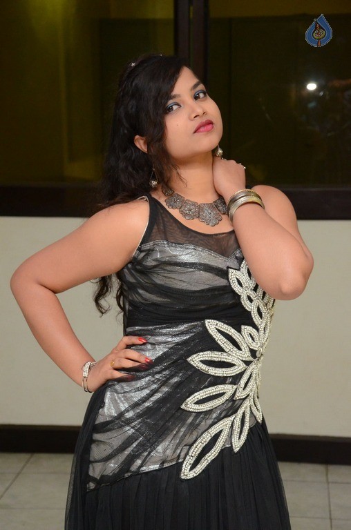 Sirisha Dasari New Photos - 10 / 42 photos