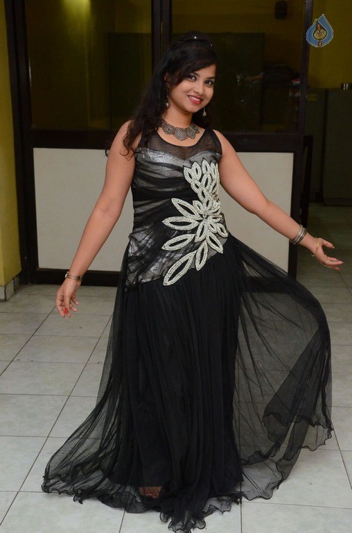 Sirisha Dasari New Photos - 30 / 42 photos