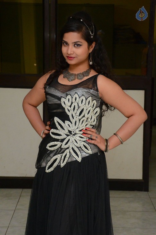Sirisha Dasari New Photos - 38 / 42 photos