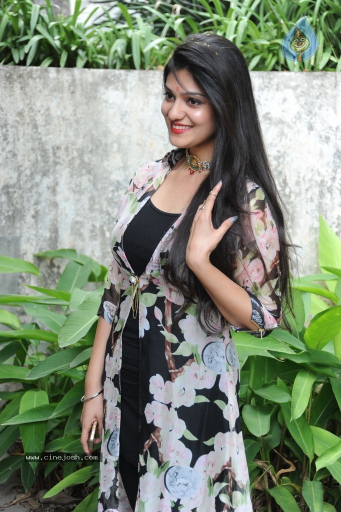 Siya Gautham New Photos - 2 / 58 photos