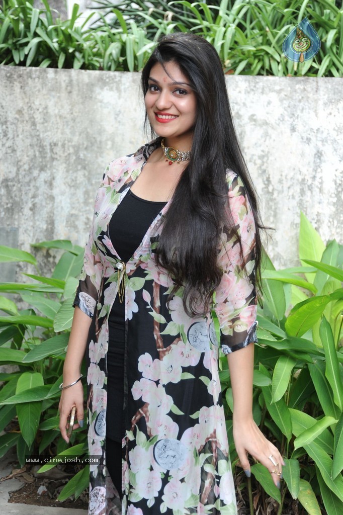Siya Gautham New Photos - 12 / 58 photos