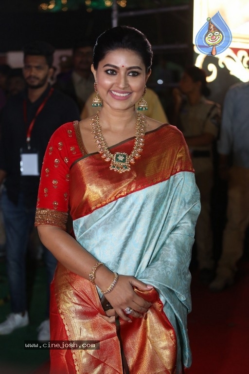 Sneha at Vinaya Vidheya Rama Pre Release Event - 5 / 12 photos