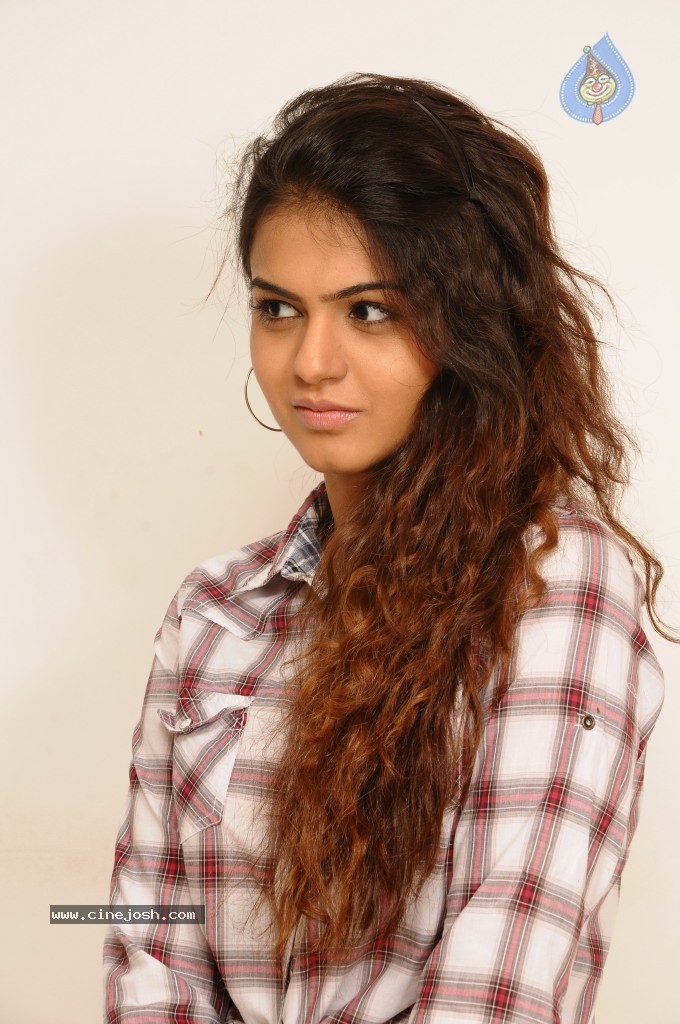 Sobha New Hot Stills - 13 / 36 photos