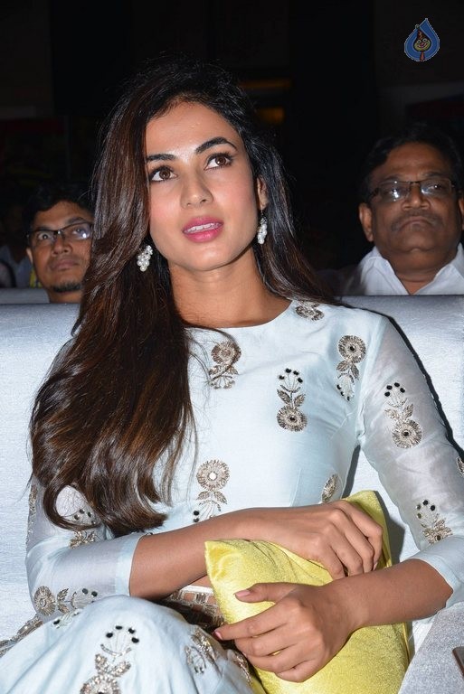 Sonal Chauhan at Sher Audio Launch - 35 / 42 photos