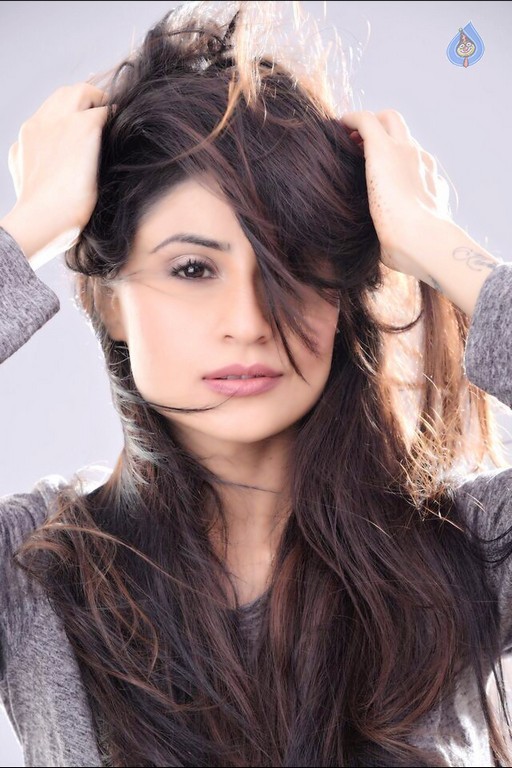 Sonal Minocha Photo Shoot - 5 / 19 photos