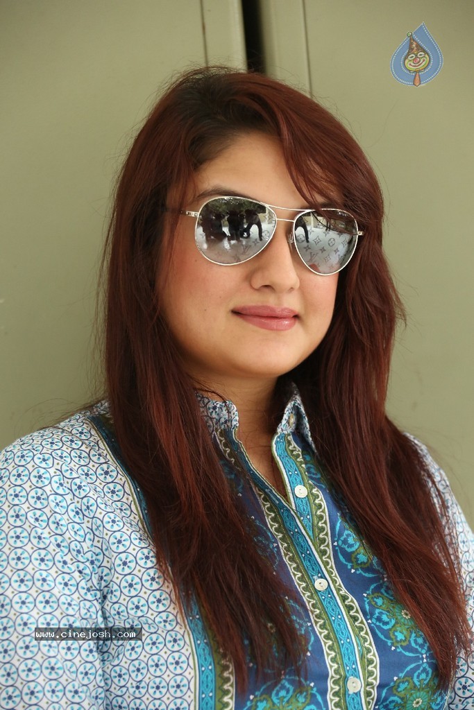 Sonia Agarwal Latest Photos - 82 / 136 photos