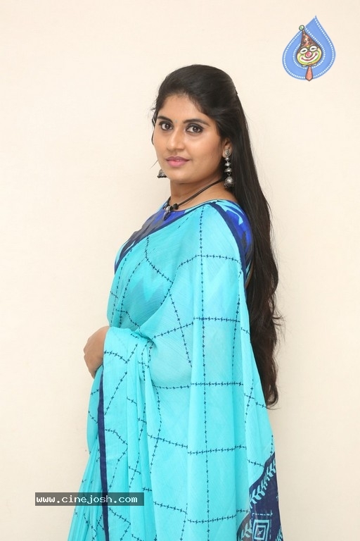 Sonia Chowdary Photos - 13 / 19 photos