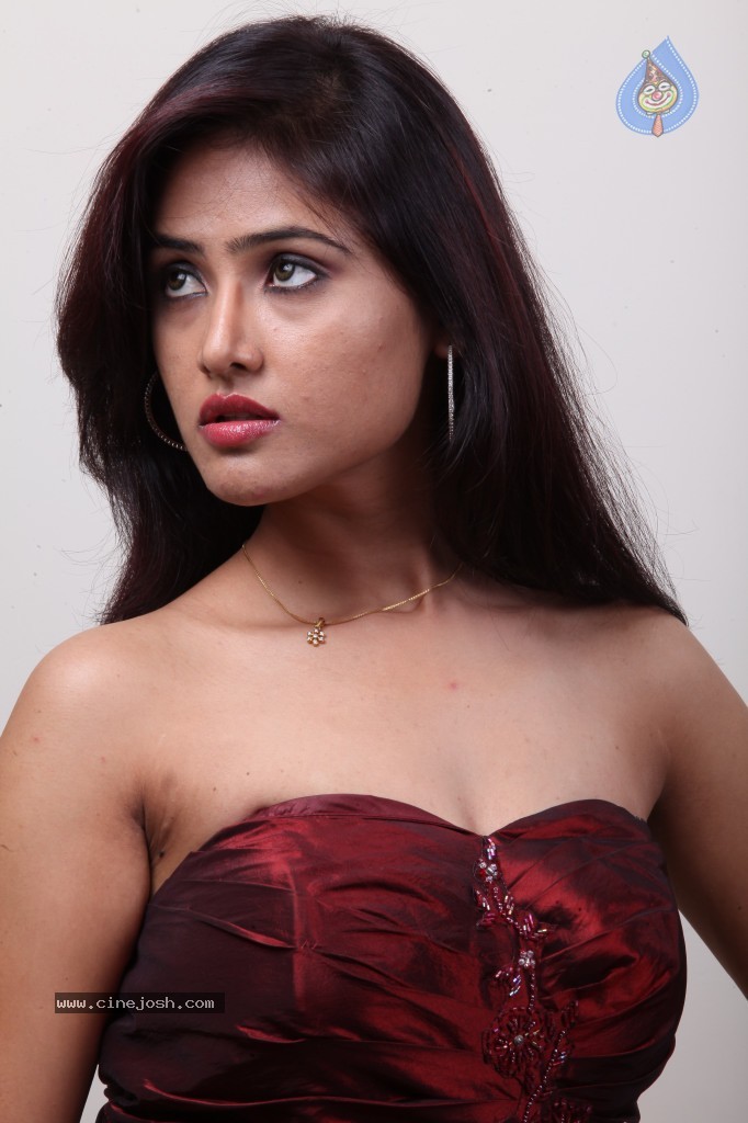 Sony Charishta Hot Stills - 36 / 41 photos