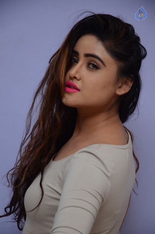 Sony Charishta Latest Gallery - 38 / 42 photos