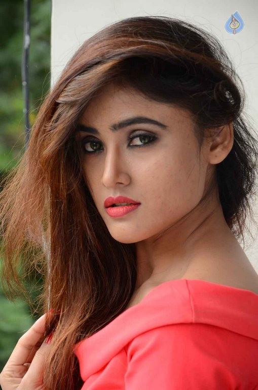Sony Charishta Latest Pics - 25 / 42 photos