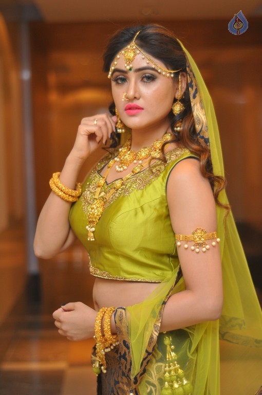 Sony Charishta Photos - 36 / 63 photos