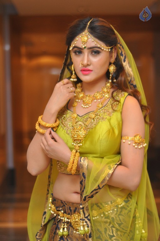 Sony Charishta Photos - 56 / 63 photos