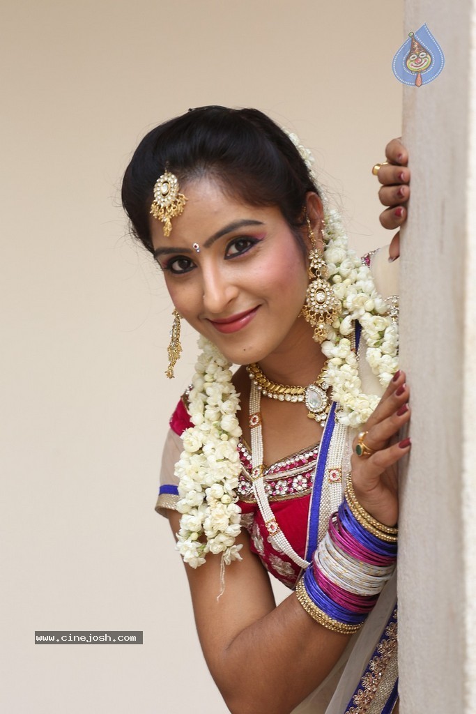 Sony Stills - 12 / 135 photos