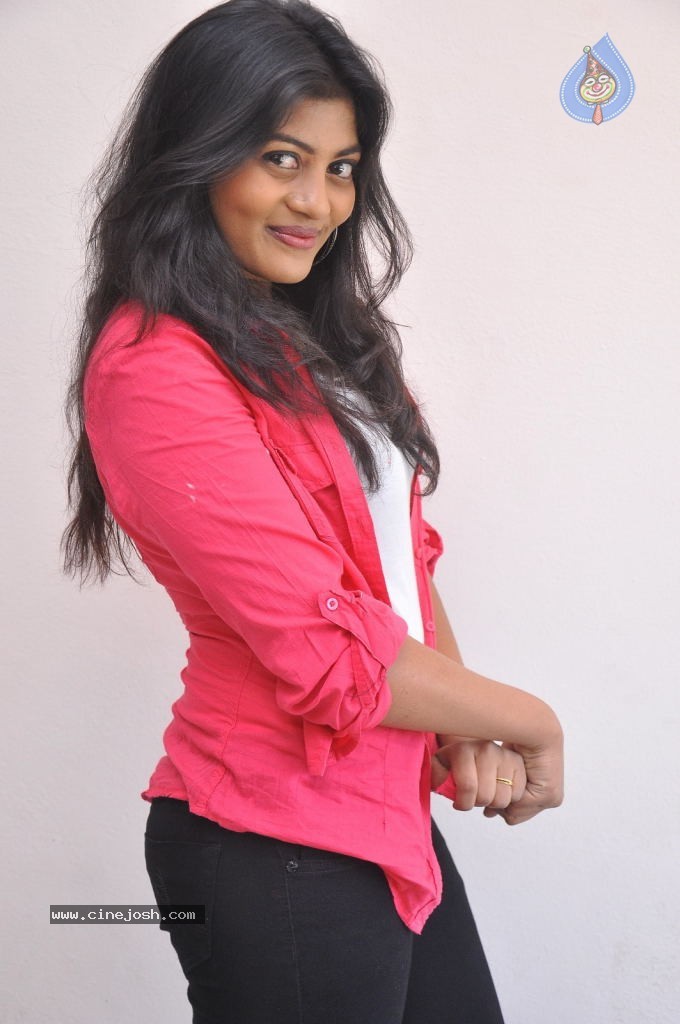 Sowmya Latest Pics - 2 / 56 photos