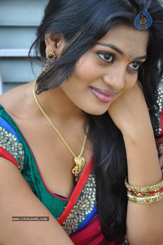 Sowmya New Hot Stills - 55 / 66 photos