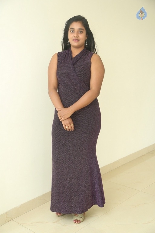 Sowmya Shetty Latest Gallery - 13 / 15 photos