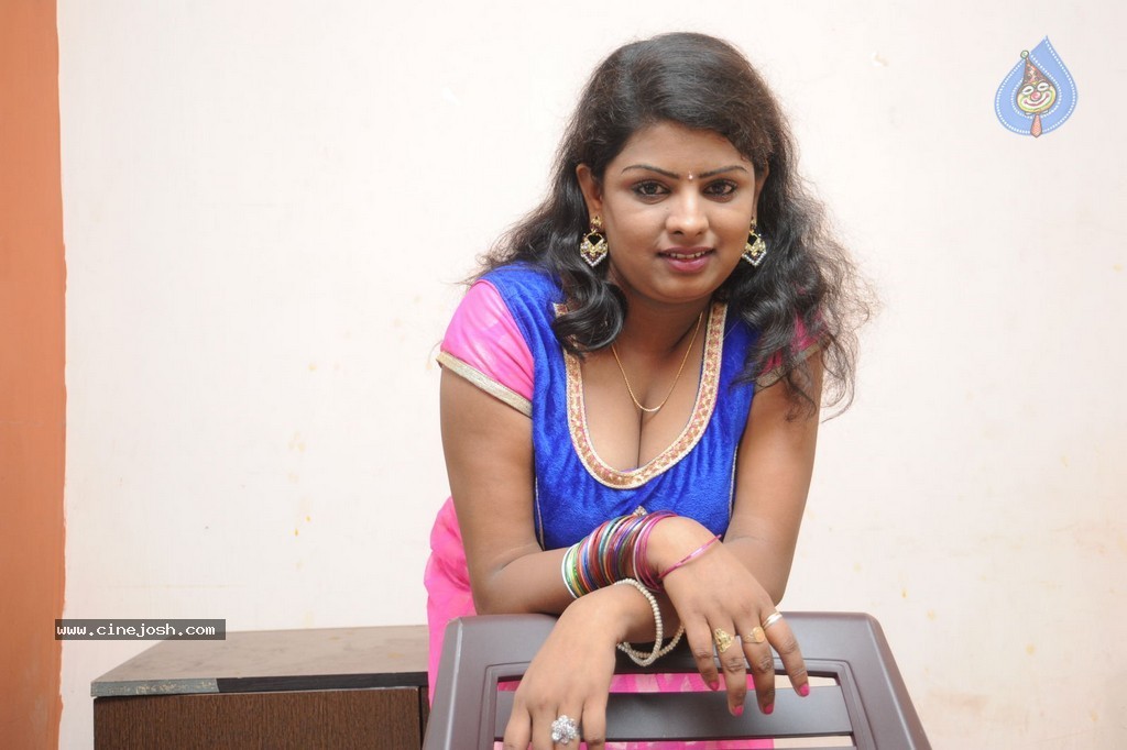 Sree Devi Hot Stills - 102 / 111 photos