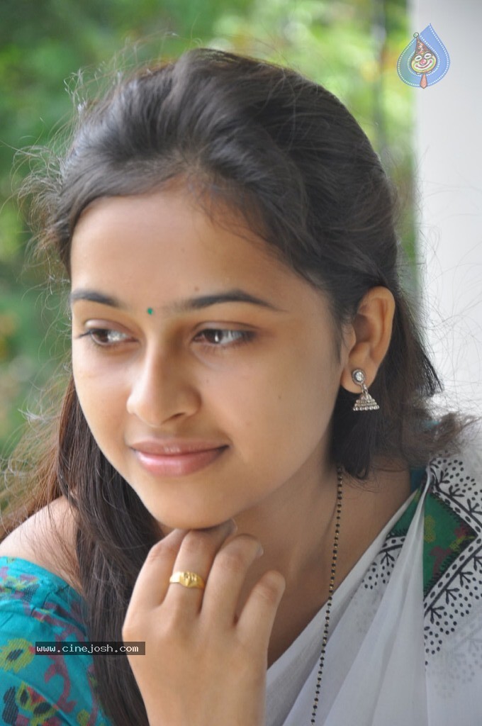 Sri Divya Latest Photos - 7 / 60 photos