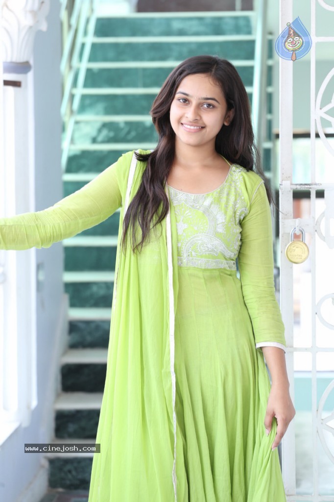 Sri Divya Latest Photos - 46 / 80 photos