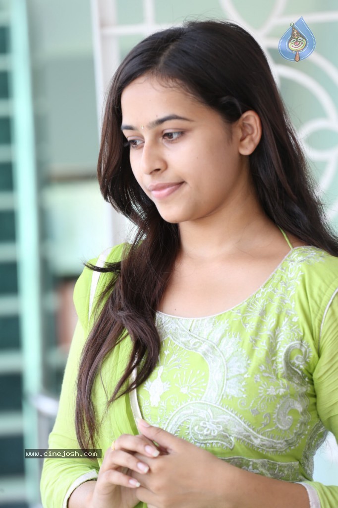 Sri Divya Latest Photos - 80 / 80 photos
