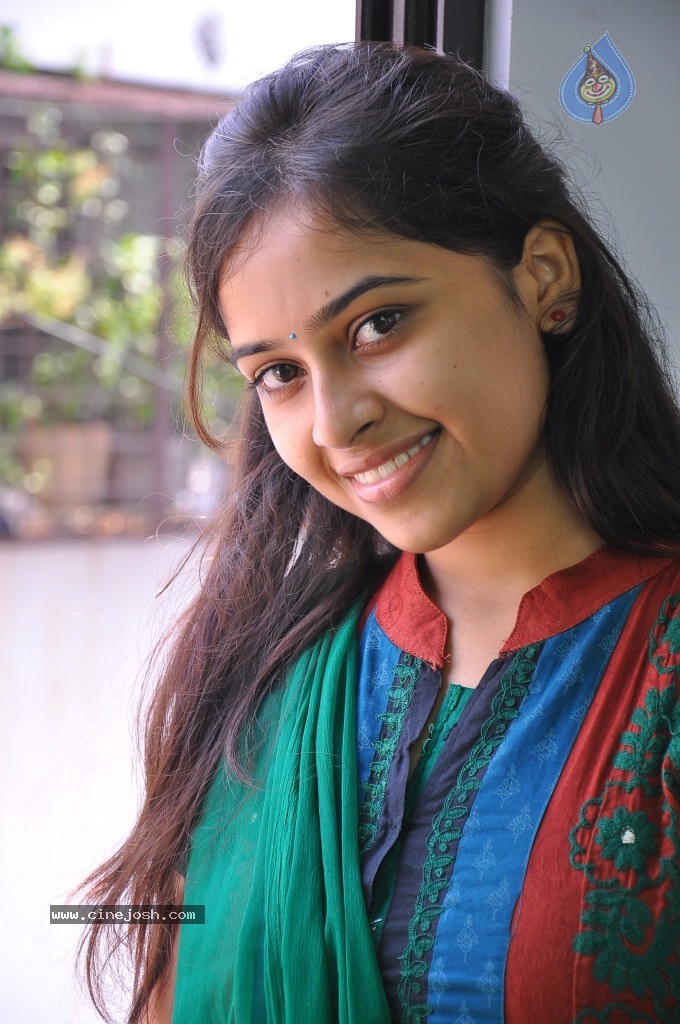 Sri Divya Latest Pics - 40 / 43 photos