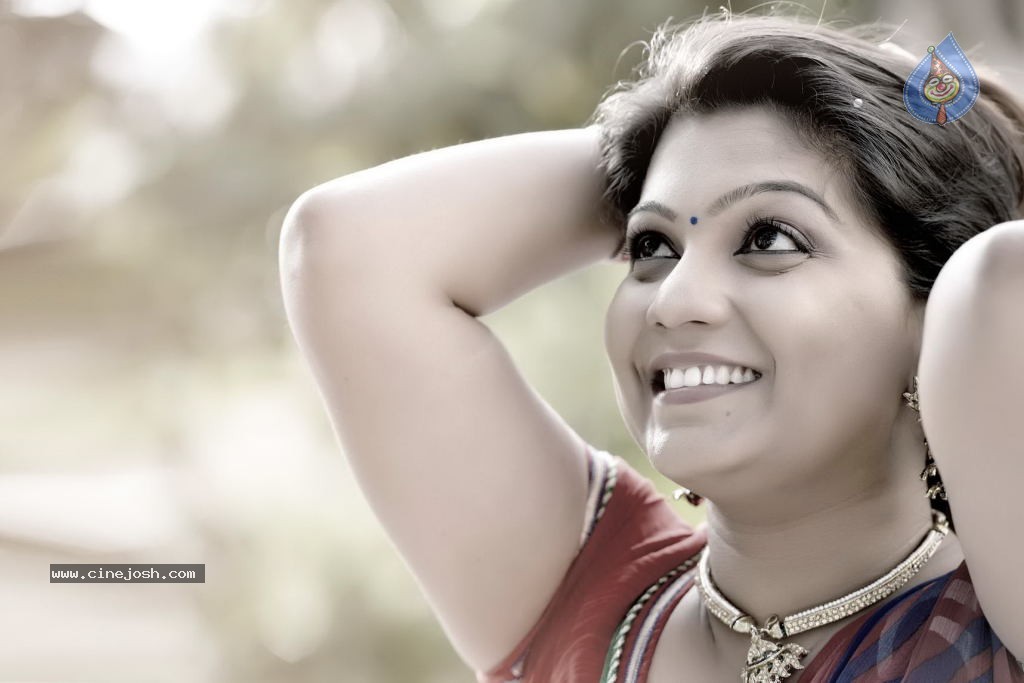 Sri Lakshmi Cute Stills - 4 / 29 photos