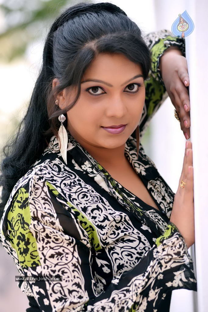 Sri Lakshmi Cute Stills - 29 / 29 photos