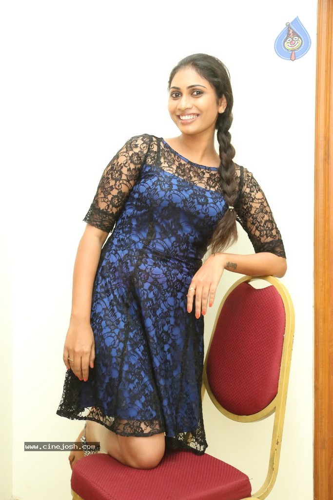 Sri Siri New Stills - 27 / 99 photos