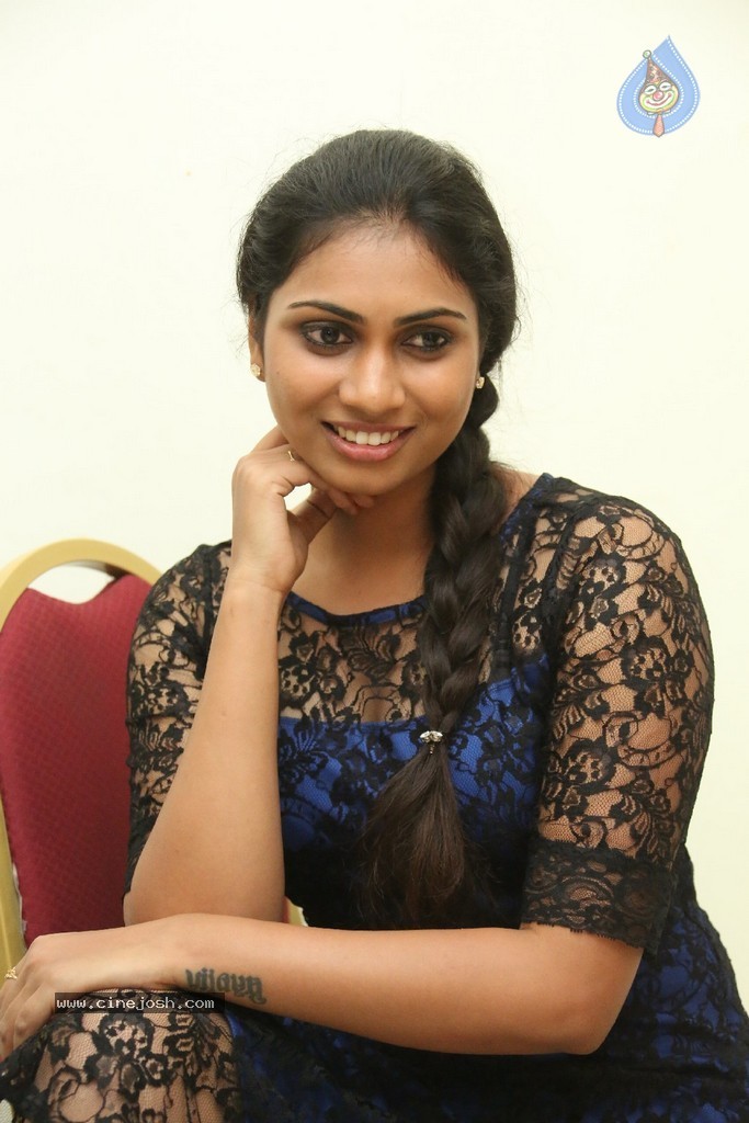Sri Siri New Stills - 63 / 99 photos