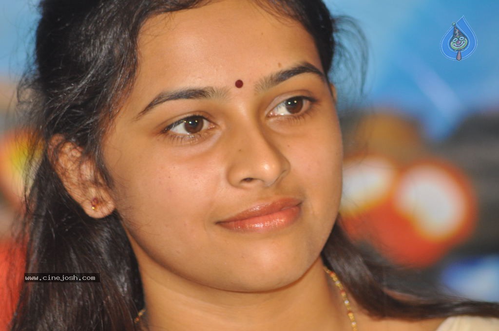 Sridivya Xnxx - Sri Divya Stills - Photo 17 of 53