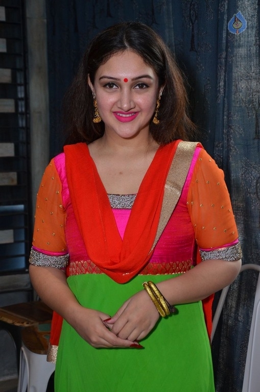 Sridevi Vijaykumar New Pics - 20 / 21 photos