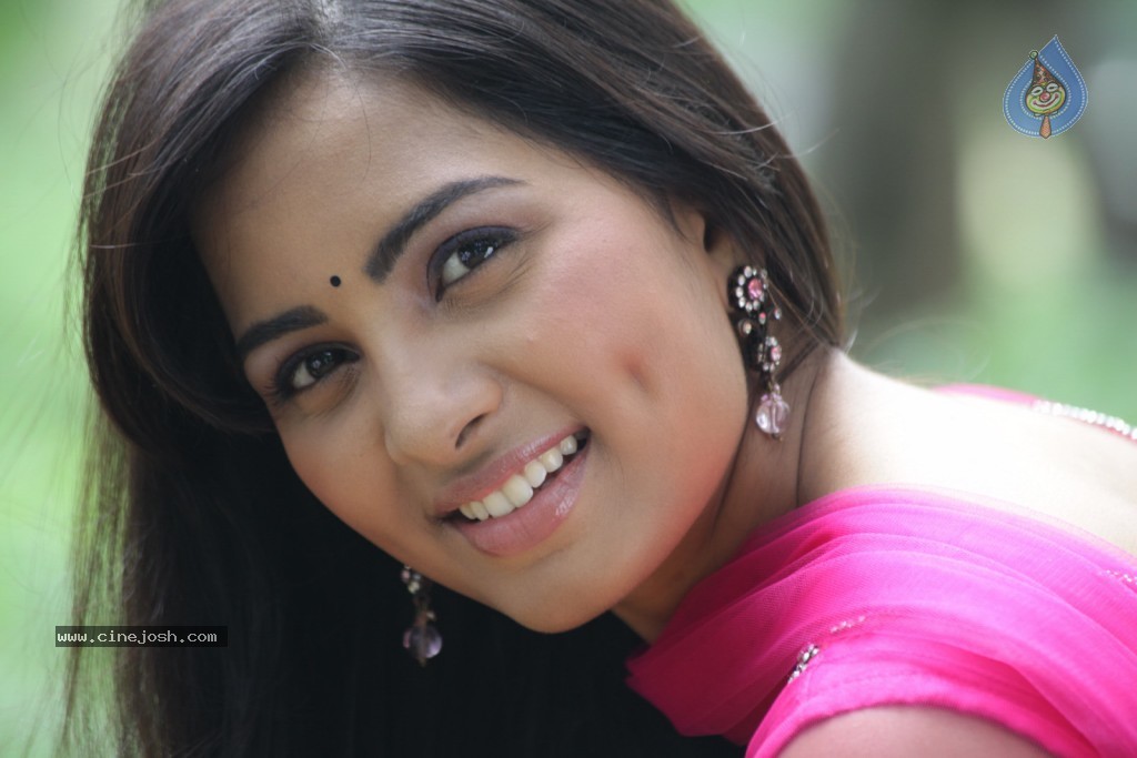 Srushti New Stills - 16 / 54 photos