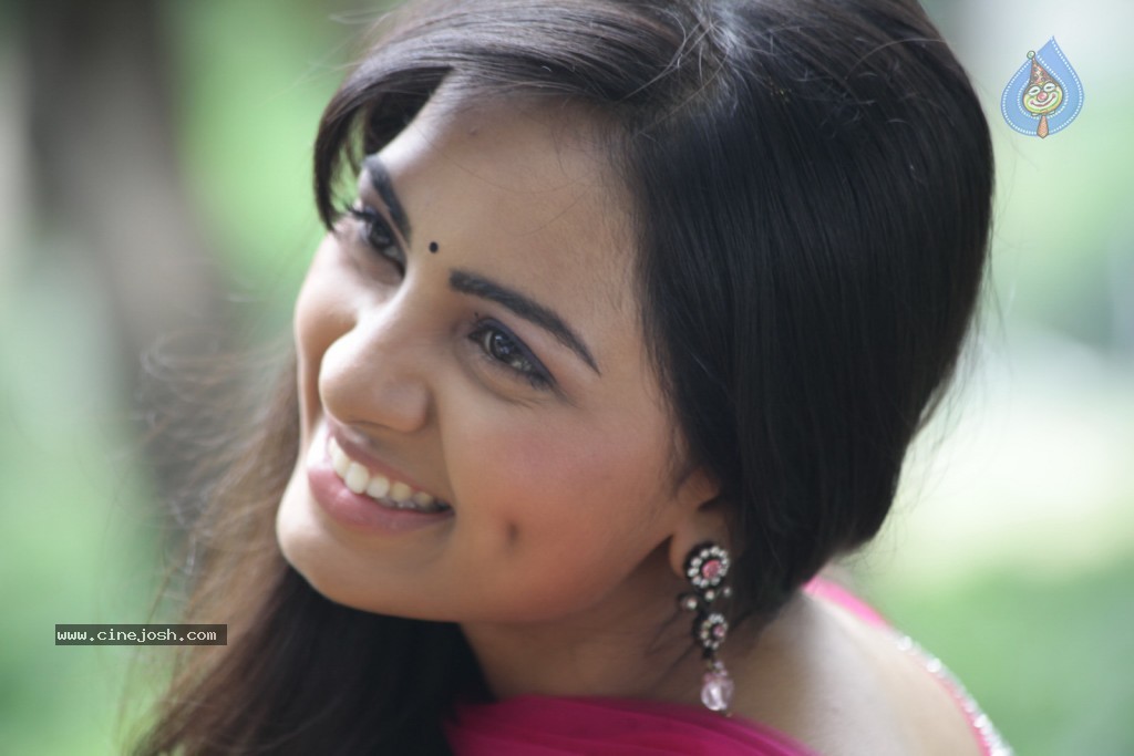 Srushti New Stills - 23 / 54 photos