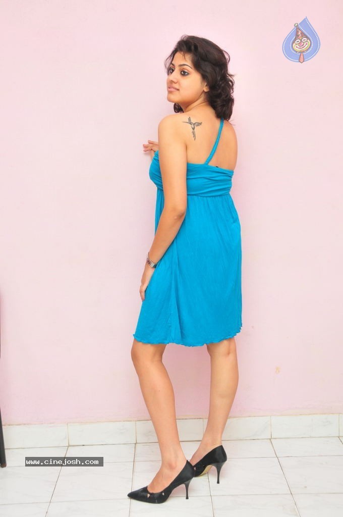 Suchita Singh Hot Stills - 28 / 76 photos
