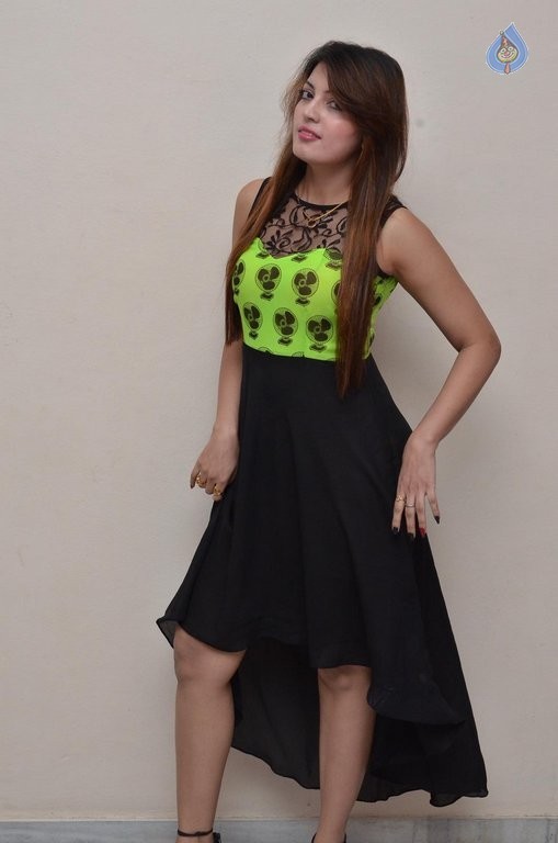 Sufi Sayyad New Photos - 14 / 50 photos