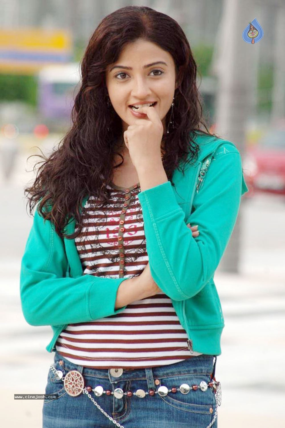 Suhasi In vaade kavali Movie Stills - 38 / 128 photos