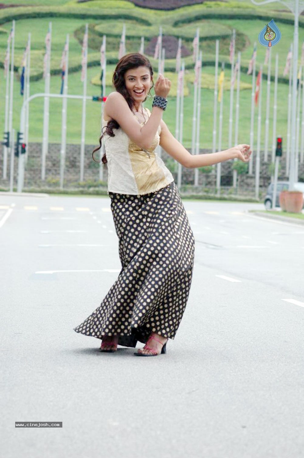 Suhasi In vaade kavali Movie Stills - 67 / 128 photos