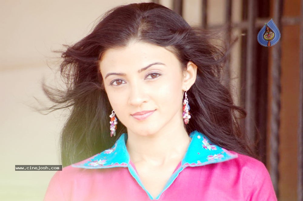 Suhasi In vaade kavali Movie Stills - 85 / 128 photos