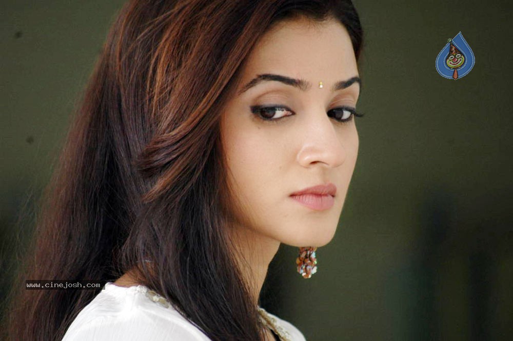 Suhasi In vaade kavali Movie Stills - 121 / 128 photos