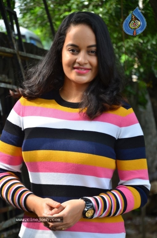 Suja Varunee Stills - 3 / 16 photos