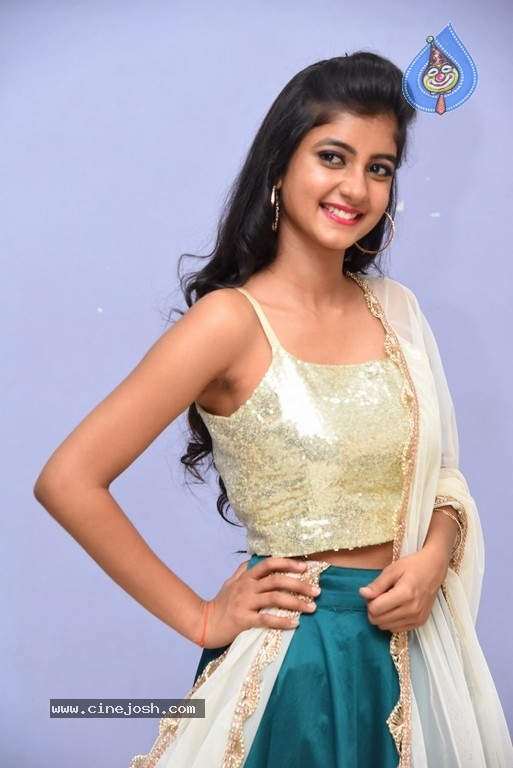 Sumaya New Photos - 3 / 17 photos