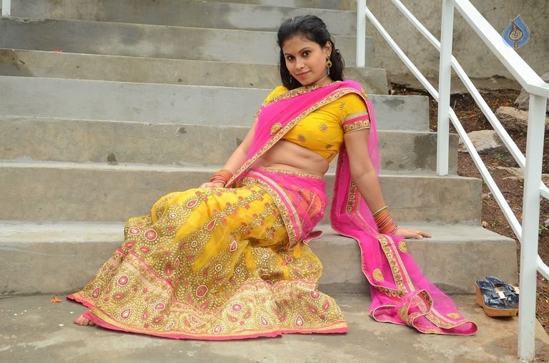 Sumi Ghosh New Photos - 23 / 42 photos