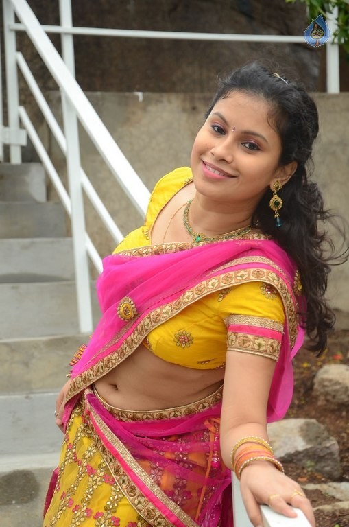 Sumi Ghosh New Photos - 25 / 42 photos