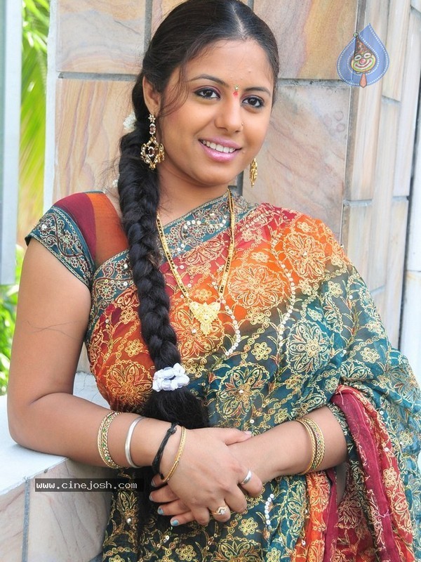Sunakshi Hot Stills - 20 / 58 photos