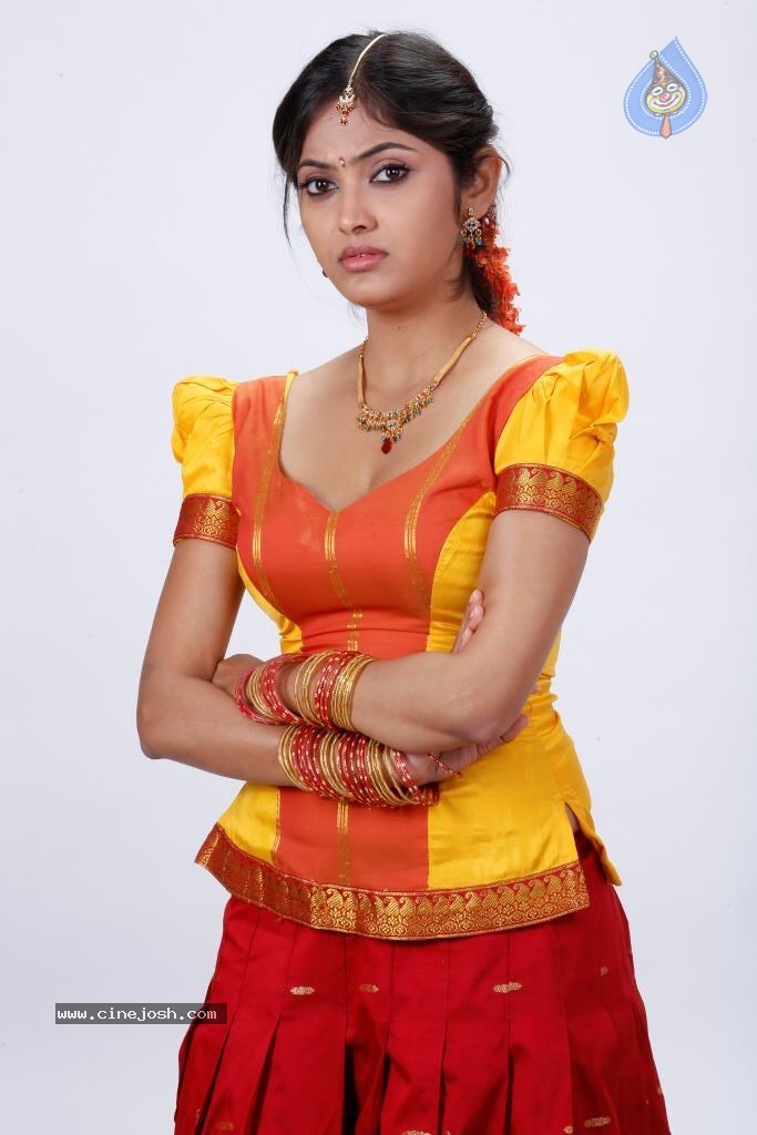 Supoorna Hot Photos - 53 / 106 photos