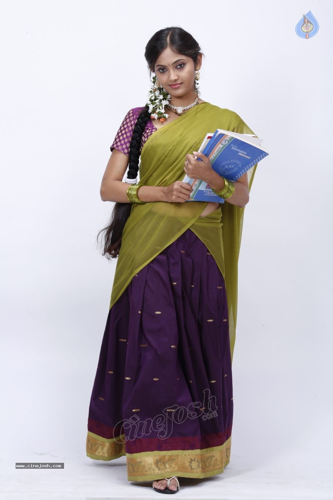 Supoorna New Stills - 8 / 92 photos