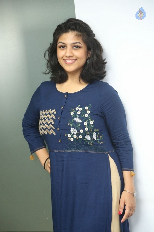 Supriya Isola Latest Photos - 8 / 38 photos