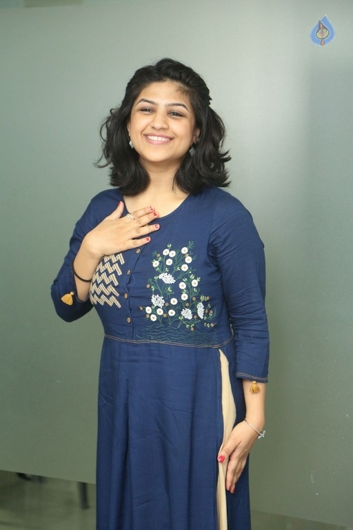 Supriya Isola Latest Photos - 18 / 38 photos
